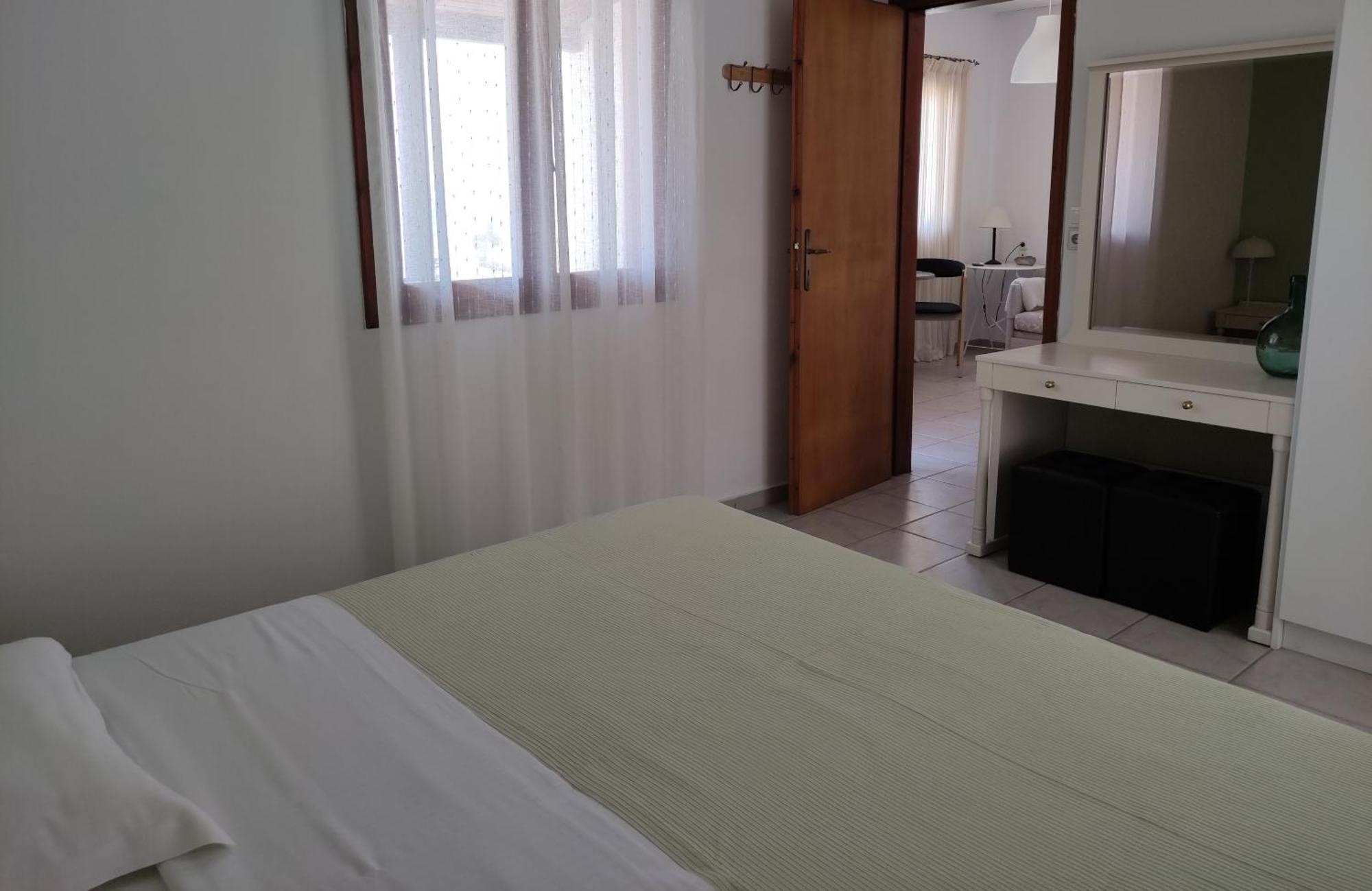 Limenaria Apartments Мохлос Екстериор снимка
