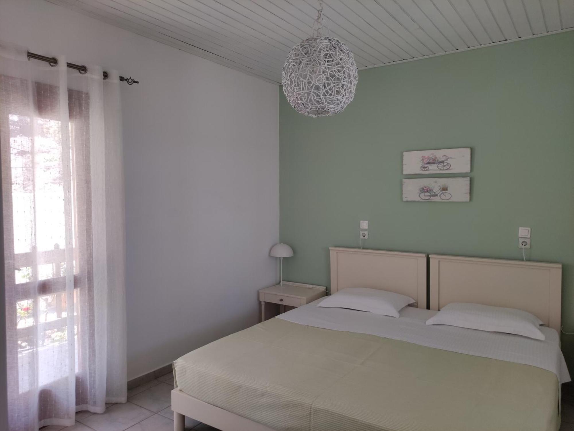 Limenaria Apartments Мохлос Екстериор снимка